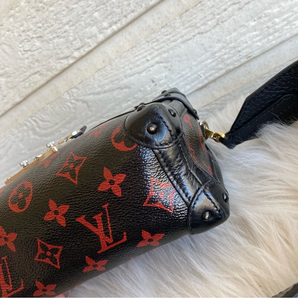 RARE | LOUIS VUITTON Monogram Petite Malle Soft MM Crossbody Handbag Red Box - Picture 10 of 16